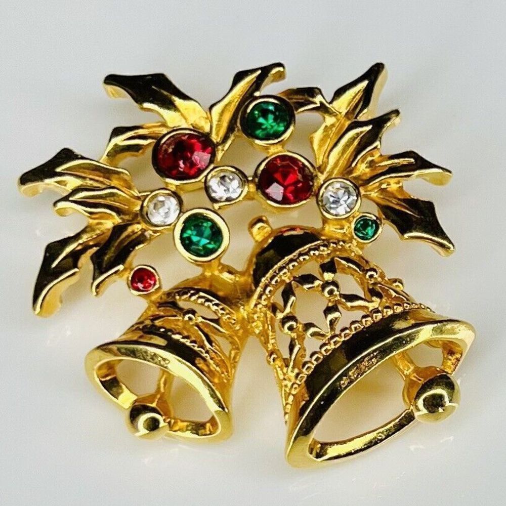 Vintage Avon Joyous Bell Rhinestone Christmas Bell Mistletoe Brooch Gold 4056